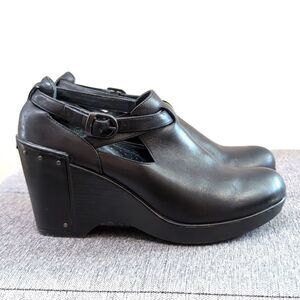 Dansko Women's Black Platform Wedge Clogs 1901020200 Sz Eur 38